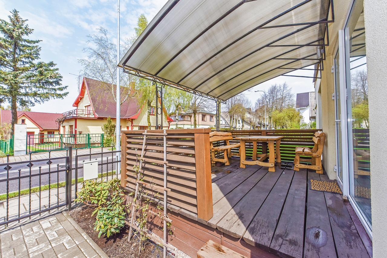 Sveciu Namai Alanta Hotel Palanga Ngoại thất bức ảnh
